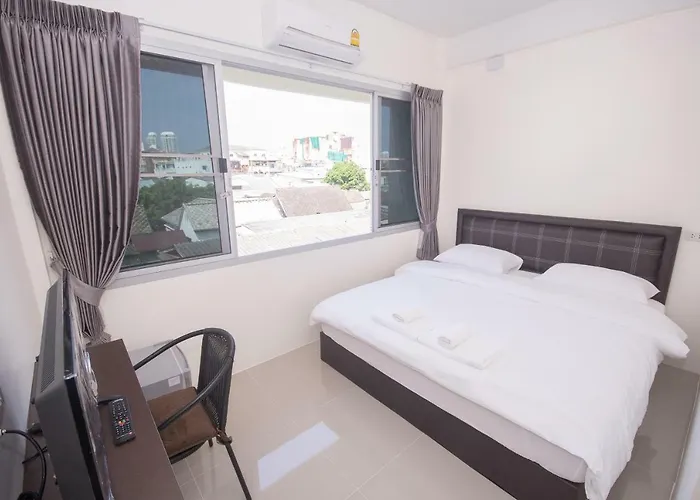 Ninaguesthouse Hotel